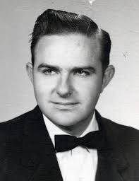 Bobby Baucom's Instagram, Twitter & Facebook