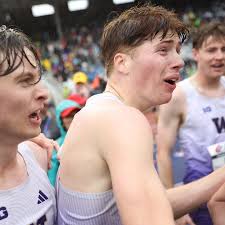 𝐆𝐫𝐞𝐚𝐭𝐞𝐬𝐭 𝐓&𝐅 𝐅𝐚𝐧𝐬 𝐢𝐧 𝐭𝐡𝐞 𝐖𝐨𝐫𝐥𝐝 🌎 Over 3 days of  competition: 21,000 athletes from 28 countries competed in front of 102,  365 fans! Largest crowd since 2019. 𝗦𝗮𝘃𝗲 𝘁𝗵𝗲 𝗗𝗮𝘁𝗲 |