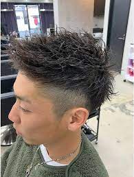 lands ツーブロックスパイラルツイストパーマモヒカン l053990261 ランズ lands のヘアカタログ ホットペッパービューティー ツイストパーマ メンズ 夏 髪型 メンズ ツイストパーマ