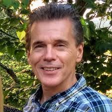 Joey Luster's Instagram, Twitter & Facebook