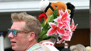 See these beautiful images from Kentucky Oaks 2018