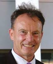 Robert Kostecki's Instagram, Twitter & Facebook