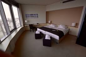 0175 100 60 60 fax: Das Atlantic Hotel Sail City In Bremerhaven Travellerblog