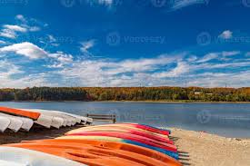 Maybe you would like to learn more about one of these? Kelso Conservation Area With Kelso River And Boats In The Foreground 2458532 Stock Photo At Vecteezy
