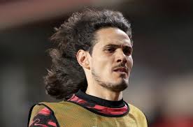 A proper centre forward, a kane or haaland. Footballjoe On Twitter Why Does Edinson Cavani Look Like An Unconvincing Edinson Cavani Lookalike Https T Co S17i9uybx7 Twitter