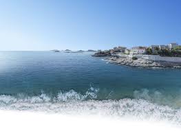 Gérald passédat's style is a reflection of provence and the mistral, life around the port and a taste for travel… and more particularly the mediterranean, my vegetable garden. Le Petit Nice Passedat 5 Star Boutique Hotel Restaurant Marseille