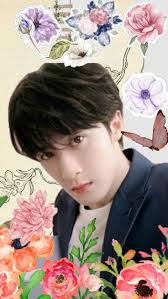 Smell like a CEO in Valentino 🩷💜❤️