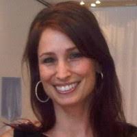 Sarah Weidman's Instagram, Twitter & Facebook