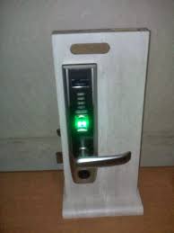 Jadi orang yang tidak tahu pin, tentu saja mereka tidak bisa masuk. Inilah 9 Kunci Pintu Rumah Digital Terbaik Danteraman Sudut Pandang