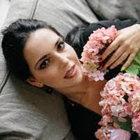 Christine Shinall's Instagram, Twitter & Facebook