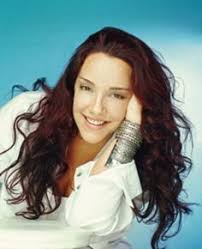 Nos sites abaixo vc encontrará discos completos de música brasileira para download gratuito, em alguns há música de outras partes do mundo misturado junto. 190 Ideias De Ana Amoremio Em 2021 Cantores Mpb Musica