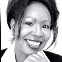 Tracey Neale's Instagram, Twitter & Facebook