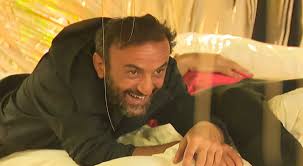 Unluler Yataklarina Kavustu Survivor