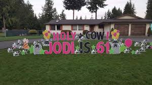 Birthday Lawn Signs Rental Regina Contact Us For Your Birthday Yard Signs We Can Customize A Birthday Message For Your Yard Birthday Yard Signs Happy Birthday Yard Signs Happy Birthday Signs