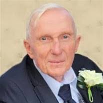 Daniel Trivett's Instagram, Twitter & Facebook