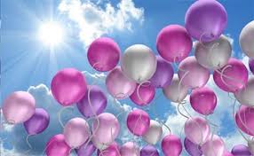 Це день коли, діти і батьки чекають з нетерпінням. Privitannya Z Dnem Narodzhennya Dochki Z Imeninniceyu Batkam Mami Tatovi Ne U Virshah