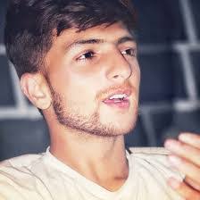 Aamir Abdullah's Instagram, Twitter & Facebook