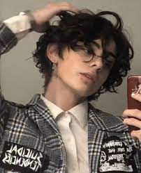 Imagen Descubierto Por Juno 3 Descubre Y Guarda Tus Propias Imagenes Y Videos En We Heart It Androgynous Hair Short Grunge Hair Aesthetic Hair