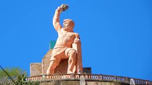 Puerto interior guanajuato 25 km. Monumento Al Pipila En Guanajuato