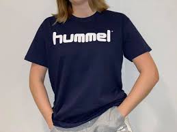 Kişisel verileriniz, hummel.com.tr hizmetlerinin daha iyi bir şekilde sunulması için mevzuata uygun bir şekilde toplanıp işlenir. Falkum Sport Morkebla Hummel T Skjorte Til Bare 200kr Facebook