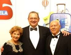 Paralela 45 este o editură din românia, având sediul central la pitești, bulevardul republicii nr. Fidelity Star Cea Mai Buna Echipa Paralela 45