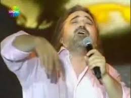 Bölüm tek parça i̇zle (7 mayıs cuma) bu haftanın konuğu kibariye ve berkay. Volkan Konak Kadinim Yarimyarim Yilbasi Ozel Youtube