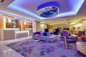 Providing A Shuttle To Dallas Fort Worth International Airport Plus Complimentary Wi Fi La Quinta Inn Is A Comfortable P La Quinta Inn Suites Hotel