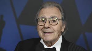 Covina police remove large opossum from home