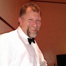 What size down rigger balls is everyone trolling?