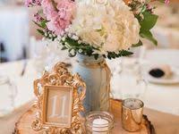 If you love diy flowerpots too be sure to read our post make a colorful. 10 Wood Slab Centerpiece Ideas Wood Slab Centerpiece Wedding Centerpieces Wedding