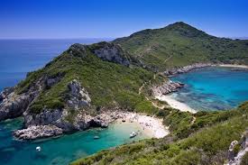 Puede ser a través de varias navieras, como costa, pullmantur, msc, etc. Zambullida En Las Islas Griegas Con Costa Cruceros Bodamas