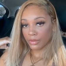 Ryleigh Elliott (@ryleigh_elliott)