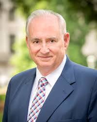 Robert Teer's Instagram, Twitter & Facebook