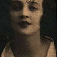 Stage actress Dolly Dupree (SAYRE 23028)