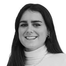 Scarlett Shaw's Instagram, Twitter & Facebook