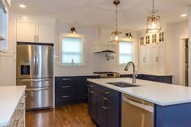 Wakefield Kraftmaid Cabinetry With White Wall Cabinets And Blue Cabinet Bases Kitchen Gallery Kraftmaid Kitchens Kitchen