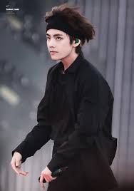 Bts's v described his relationship with each member during 2016 festa. Bts S V Has Everyone Going Crazy Over How Good Looking He Is Koreaboo