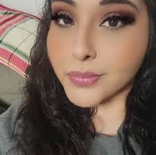 Mexicans don't measure seasonings. We just sprinkle and shake until the  spirits of our ancestors come to us and say, "Ya mija."