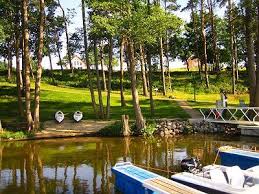Haus kaufen in mecklenburgische seenplatte kompetent exklusiv & leidenschaftlich mit engel & völkers häuser in mecklenburgische seenplatte kaufen 800 standorte starke expertise Urlaub Mit Boot Im Ferienhaus Haus Fauna 5 Sterne Ferien Ferienhaus Mecklenburgische Seenplatte Ferienhaus