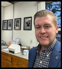 Jess Mcnutt's Instagram, Twitter & Facebook