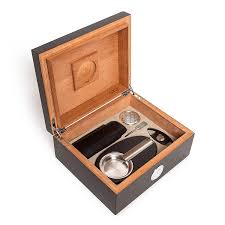 Precisely cutting you favorite smokes will be a snap, thanks to a. Matte Black Cigar Humidor Gift Set Brouk Co Touch Of Modern