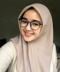 Hantu kak limah balik rumah. Aji Foxstars Afoxstars Profil Pinterest