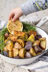 Easy Roasted Potatoes With Lemon And Dill Country Cleaver Recipe Roasted Potatoes Easy Roasted Potatoes Vegetable Dishes