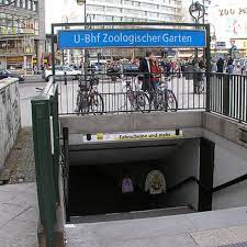 An der haltestelle zoologischer garten bhf (s+u) fahren insgesamt 20 verschiedene linien ab. Bahnhof Berlin Zoologischer Garten Berlin Germany Atlas Obscura
