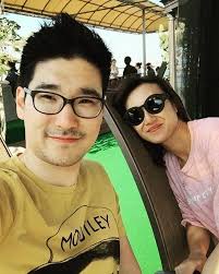 7 Fakta Kisah Cinta Mama Gina dan Appa Jay Kimbab Family