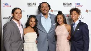 Erleben sie günstige preise und viele kostenlose extras wie proben & zeitschriften. Two Sons Of Former Blazers Player Brian Grant Using Their Experience With Parkinson S Disease To Youtube