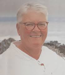 Janice Walk, 70, Artist and Social Worker