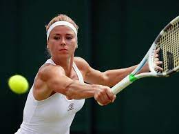 She made her senior international debut in 2006 at the itf women's circuit. Camila Giorgi Gli Inizi Da Ginnasta E Il Papa Coach 5 Cose Sull Azzurra A Wimbledon Corriere It