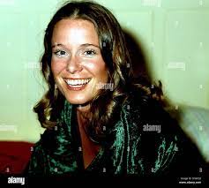 Nancy Morgan's Instagram, Twitter & Facebook