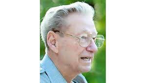 Henry Batchelder's Instagram, Twitter & Facebook